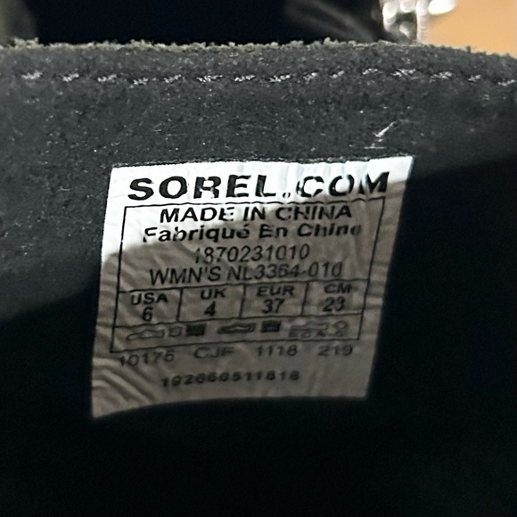 Sorel Joan of Arctic Wedge II Zip Distressed Leather Bootie Dark Green 6 - Picture 7 of 7